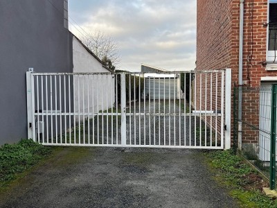 ENTREPOT A VENDRE - HALLENNES LEZ HAUBOURDIN - 249900€