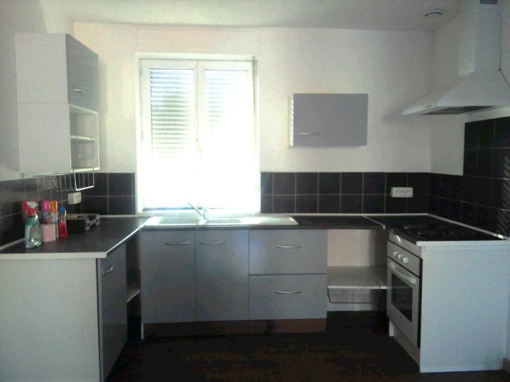 IMMEUBLE DE RAPPORT A VENDRE - HALLENNES LEZ HAUBOURDIN - 100 m2 - 215 000 €