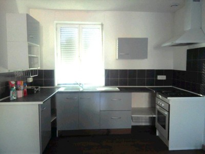 IMMEUBLE DE RAPPORT A VENDRE - HALLENNES LEZ HAUBOURDIN - 100 m2 - 215 000 €