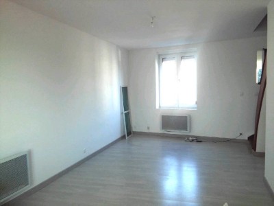 IMMEUBLE DE RAPPORT A VENDRE - HALLENNES LEZ HAUBOURDIN - 100 m2 - 215 000 €