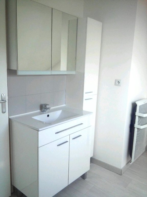 IMMEUBLE DE RAPPORT A VENDRE - HALLENNES LEZ HAUBOURDIN - 100 m2 - 215 000 €