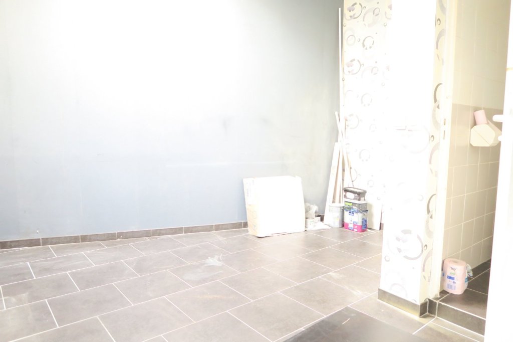 IMMEUBLE DE RAPPORT A VENDRE - HALLENNES LEZ HAUBOURDIN - 100 m2 - 215 000 €