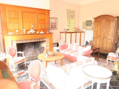 MAISON - ENNETIERES EN WEPPES - 253 m2 - 599500€