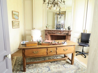 MAISON - ENNETIERES EN WEPPES - 253 m2 - 599500€