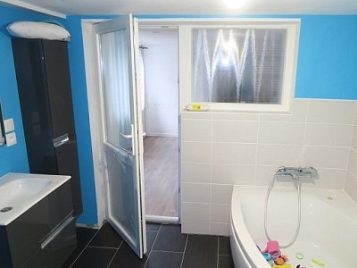 MAISON - HALLENNES LEZ HAUBOURDIN - 100 m2 - 225000€