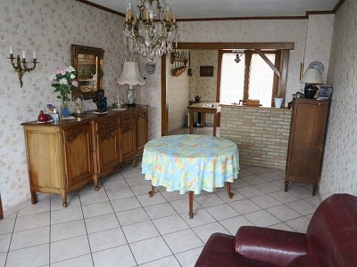 MAISON - HALLENNES LEZ HAUBOURDIN - 83 m2 - 198500€