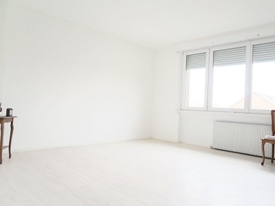 MAISON - HALLENNES LEZ HAUBOURDIN - 83 m2 - 198500€