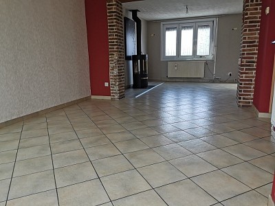 MAISON - HALLENNES LEZ HAUBOURDIN - 88 m2 - 194000€