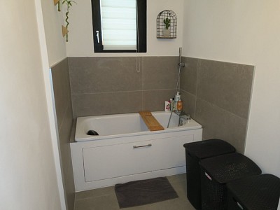 MAISON - HALLENNES LEZ HAUBOURDIN - 125 m2 - 259500€