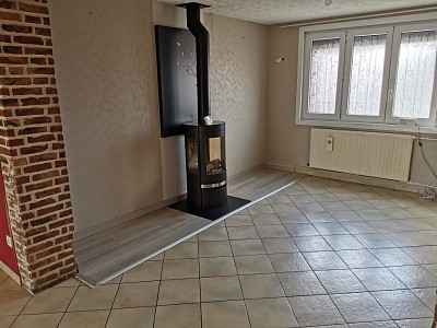 MAISON - HALLENNES LEZ HAUBOURDIN - 88 m2 - 194000€