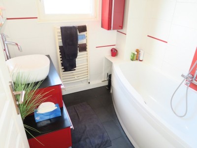 MAISON - HALLENNES LEZ HAUBOURDIN - 100 m2 - VENDU