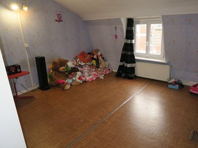 MAISON - HALLENNES LEZ HAUBOURDIN - 120 m2 - 249500€