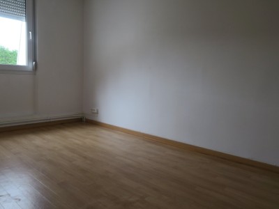 MAISON - SANTES - 110 m2 - 230000€