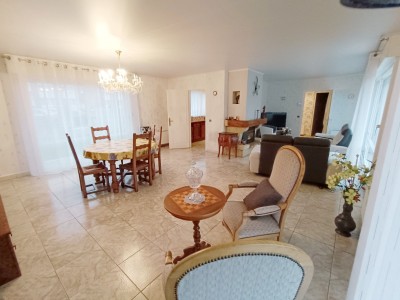 plain pied - HALLENNES LEZ HAUBOURDIN - 122.5 m2 - VENDU