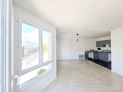 APPARTEMENT T2 - ARMENTIERES - 49.05 m2 - 145000€