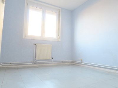 APPARTEMENT T2 - SEQUEDIN - 42.03 m2 - 85000€