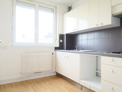 APPARTEMENT T2 - SEQUEDIN - 42.33 m2 - 95000€