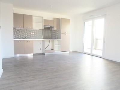 APPARTEMENT T3 - HALLENNES LEZ HAUBOURDIN - 59.95 m2 - 770 € charges comprises par mois