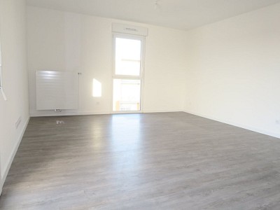 APPARTEMENT T3 - HALLENNES LEZ HAUBOURDIN - 59.95 m2 - 770€ charges comprises par mois