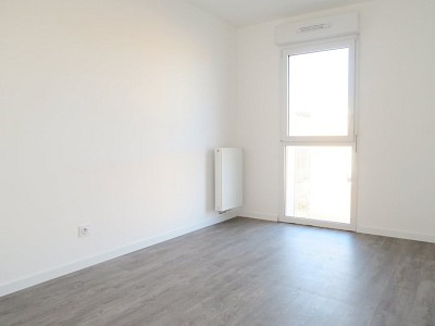 APPARTEMENT T3 - HALLENNES LEZ HAUBOURDIN - 59.95 m2 - 770€ charges comprises par mois